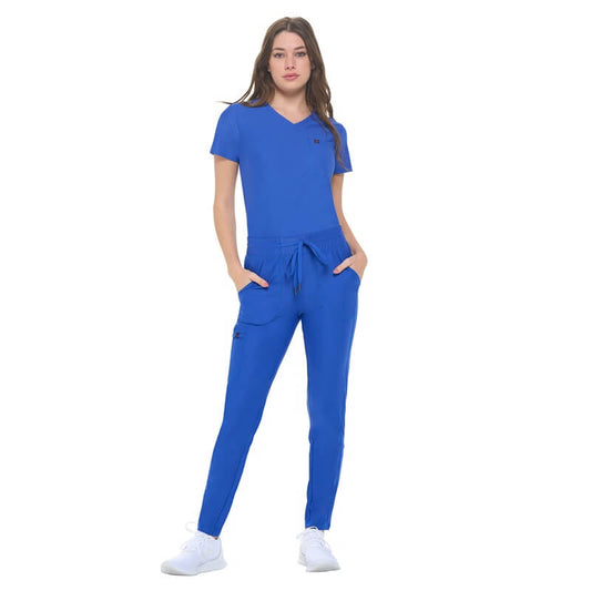 8600 WOMEN’S ULTRA STRETCH FORM FITTING SCRUB SET