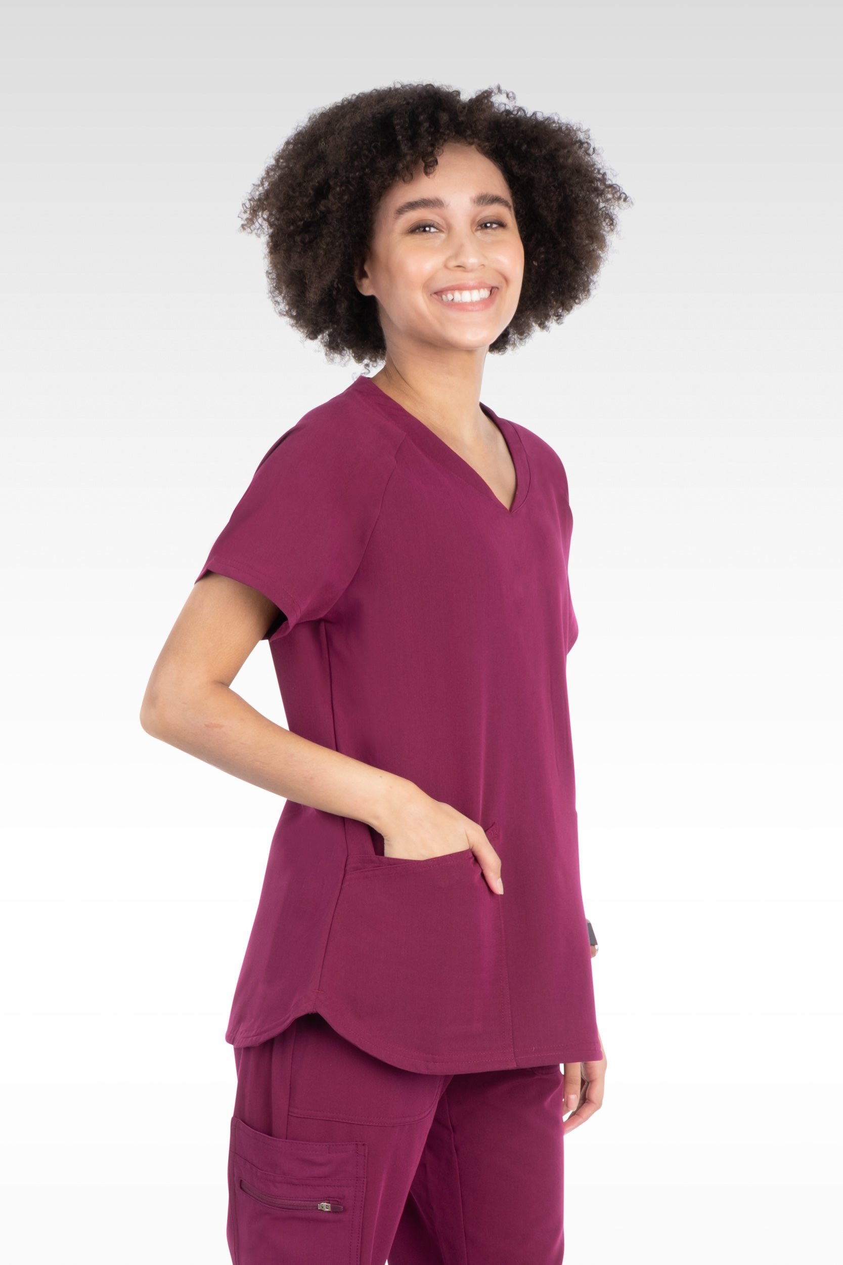Bali Womens Sporty V-Neck Raglan Sleeve Top (14020)