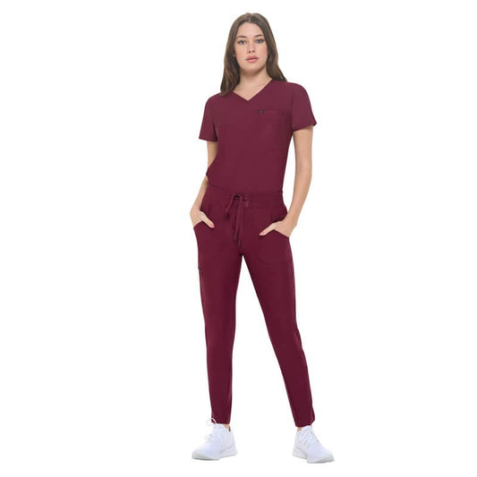 8600 WOMEN’S ULTRA STRETCH FORM FITTING SCRUB SET