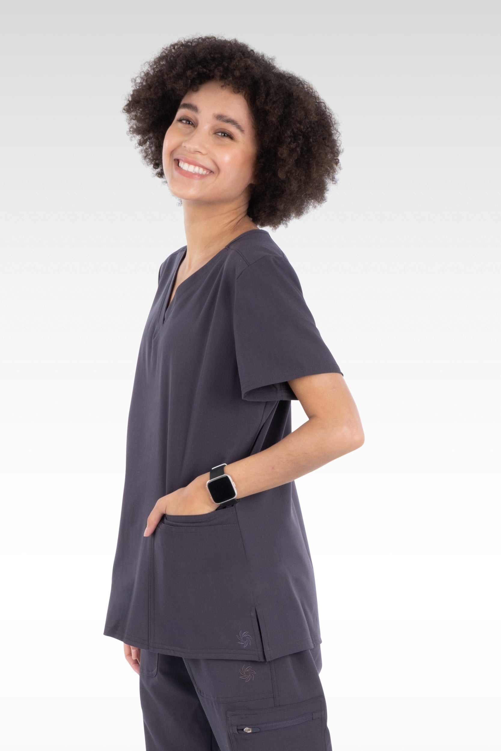 Nile Womens Top Classic V-Neck with 6 Pockets (94001)
